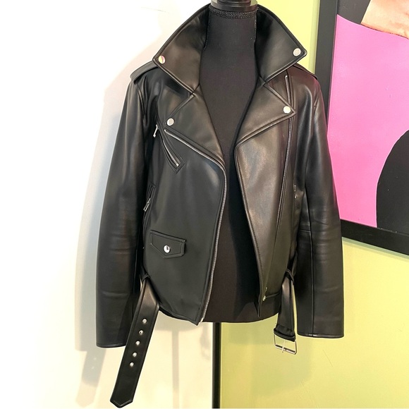 Zara Jackets & Blazers - Zara black leather moto jacket